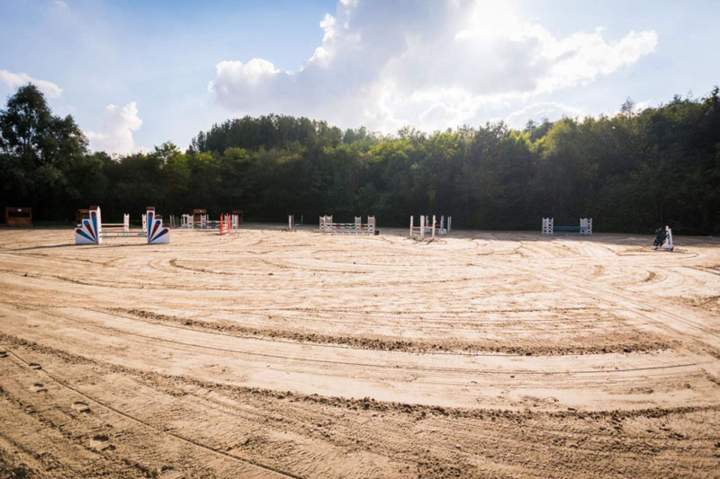 Installations équestres en région Île-de-France